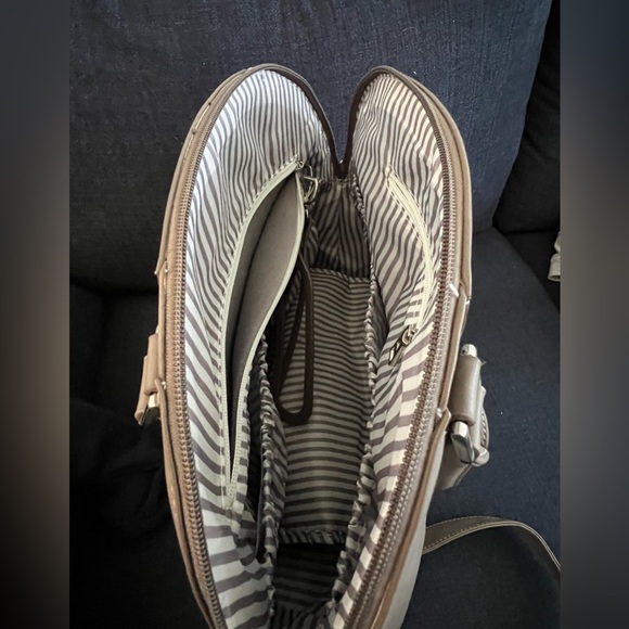 Little Unicorn Rotunda Diaper Bag - Picture 5 of 7